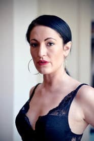 Sarah Lamour